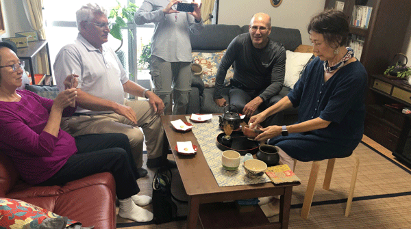 Little tea ceremony